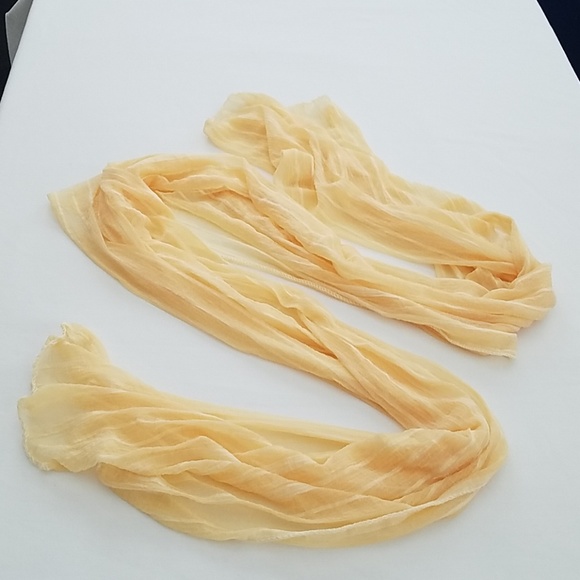 Long scarf - Picture 1 of 2